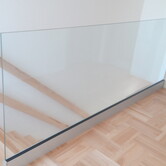 Skleněné zábradlí